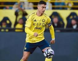 巴黎圣日耳曼内马尔帽子戏法