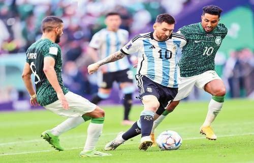 姆巴佩谈与巴黎争纷：不会诋毁有好朋友的球队 本可以更早去皇马